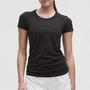 Lululemon Swiftly Tech Short-Sleeve
